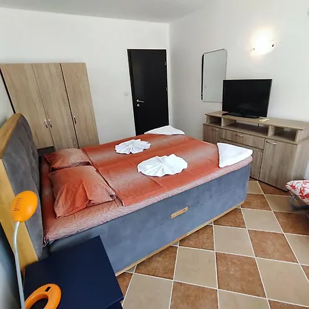 Europroperties Sirena
