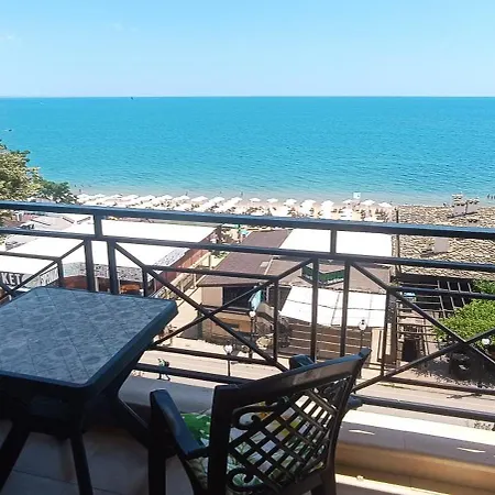 Europroperties Sirena Apartman *