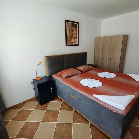 Europroperties Sirena * Aranyhomok
