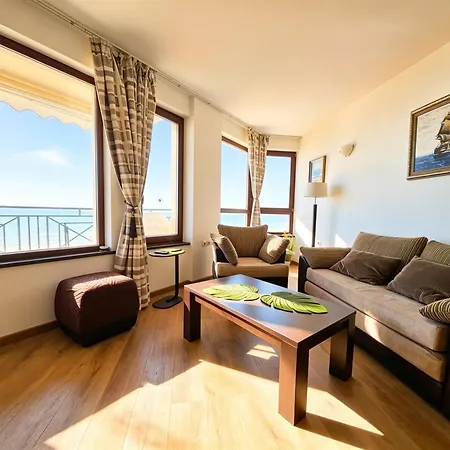 Europroperties Sirena Apartmán *