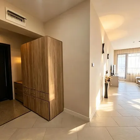 Europroperties Sirena