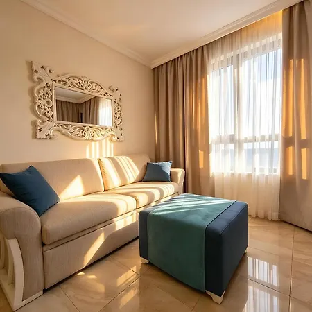 Europroperties Sirena Apartman *