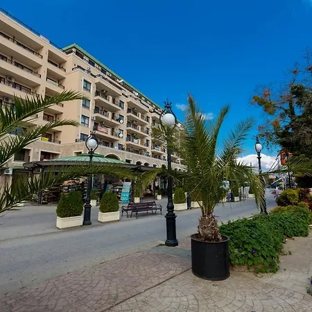 Europroperties Sirena * גולדן סנדס
